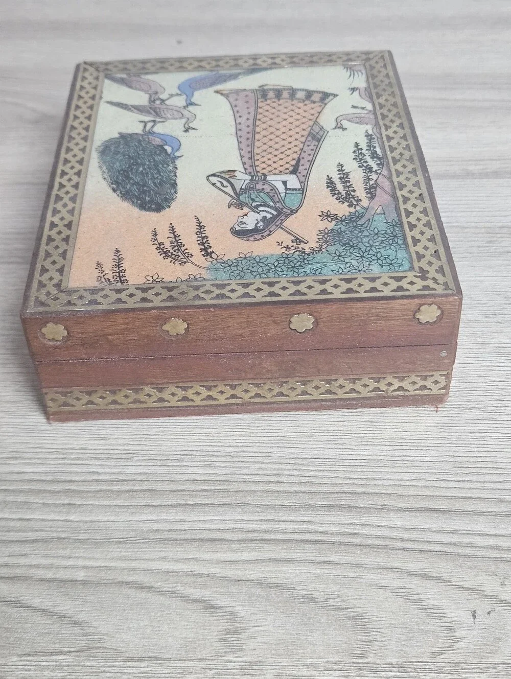 Indian Gemstone Painting Wooden Trinket Jewelry Box Peacock Musician 5x4.5